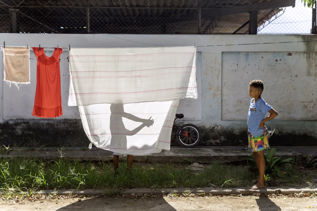 S/T – Hay un niño en la calle