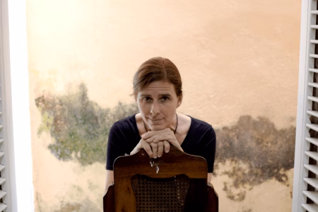 Sobre la vida y el arte de Alina Sardiñas