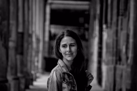 Alina Sardiñas: «Estoy fotografiando todo, como si pudiera meter La Habana completa en mi cámara»